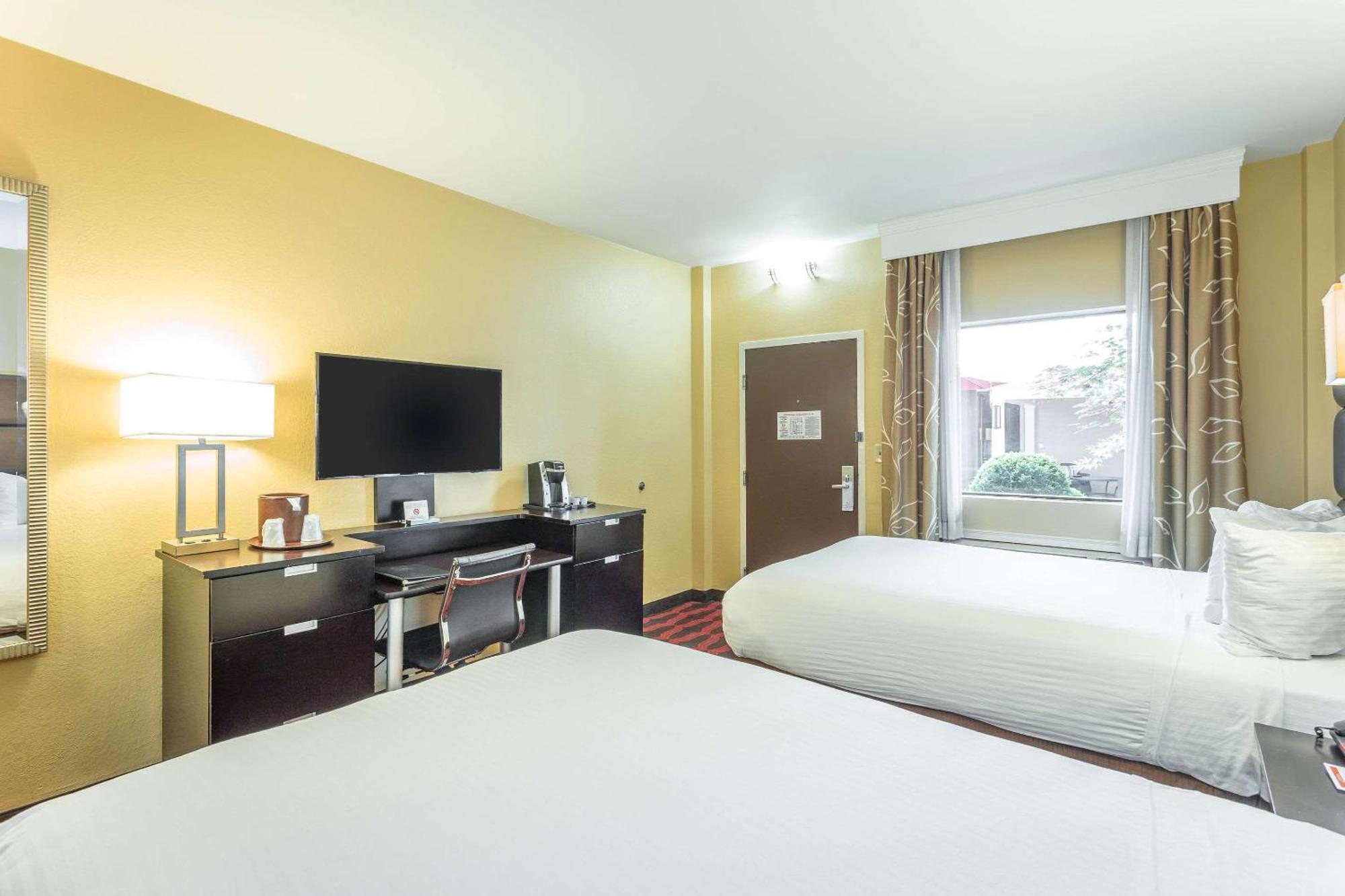 Inn At The Peachtrees, Ascend Hotel Collection Ατλάντα Εξωτερικό φωτογραφία