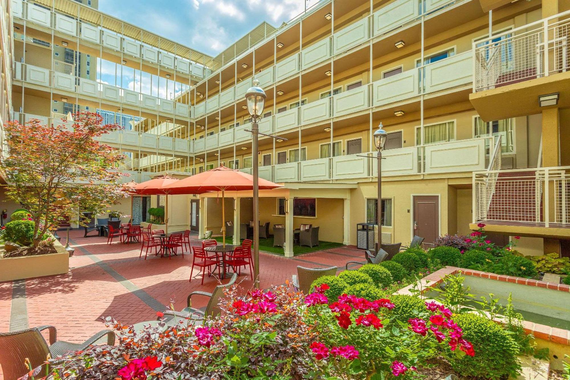 Inn At The Peachtrees, Ascend Hotel Collection Ατλάντα Εξωτερικό φωτογραφία
