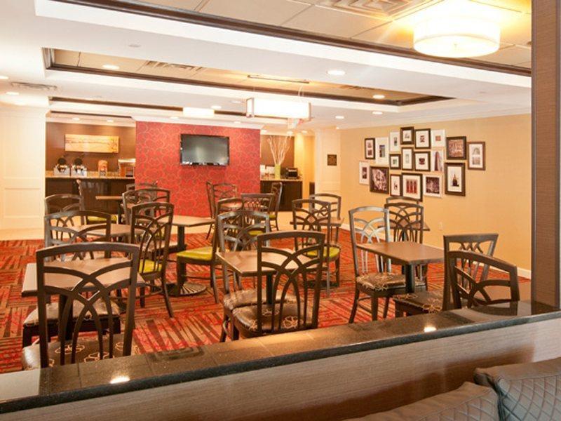 Inn At The Peachtrees, Ascend Hotel Collection Ατλάντα Εξωτερικό φωτογραφία