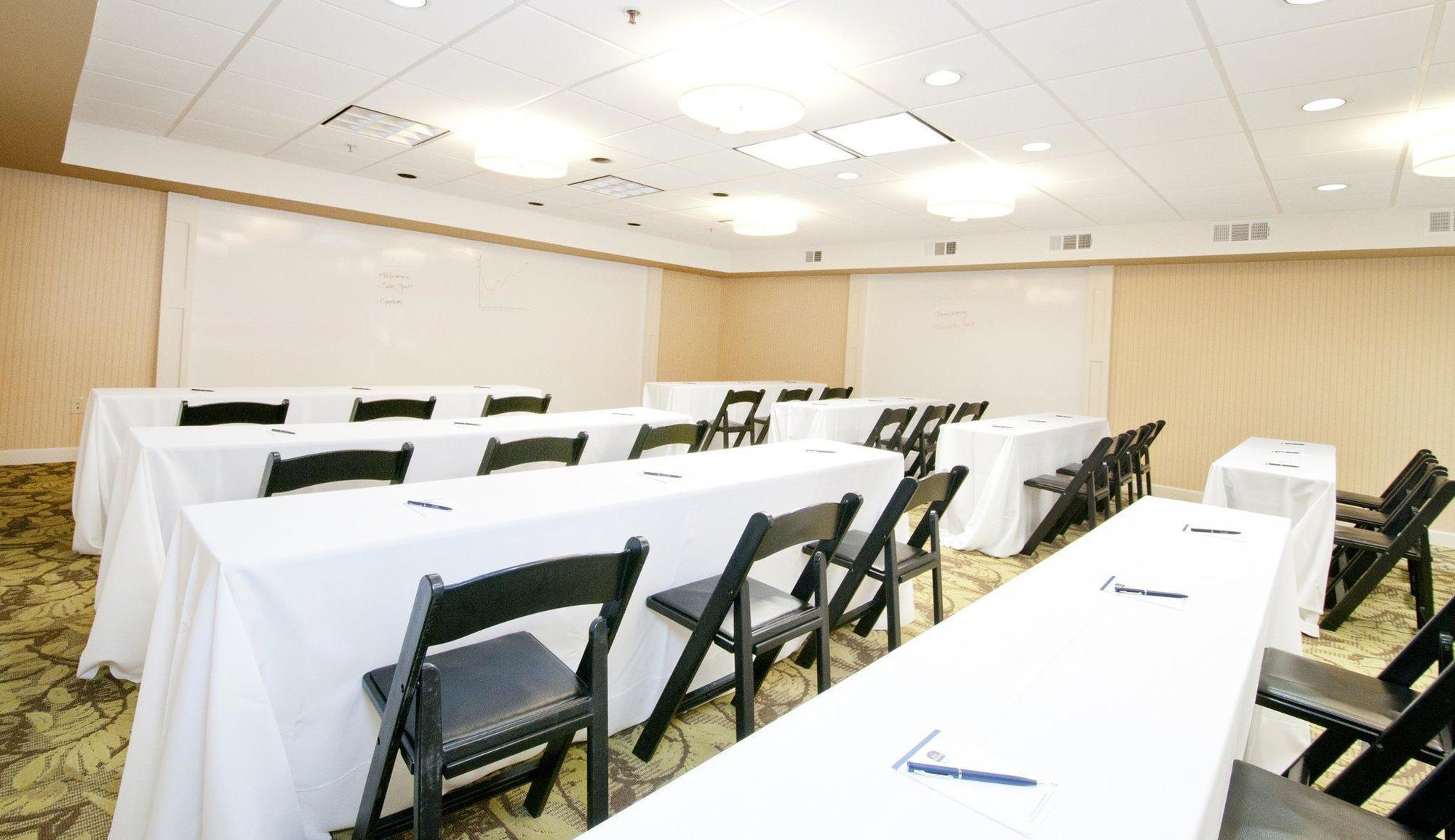 Inn At The Peachtrees, Ascend Hotel Collection Ατλάντα Εξωτερικό φωτογραφία