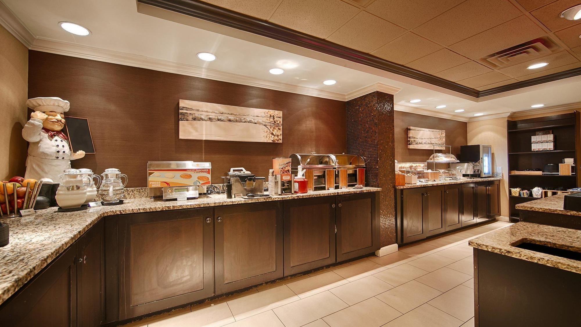 Inn At The Peachtrees, Ascend Hotel Collection Ατλάντα Εξωτερικό φωτογραφία